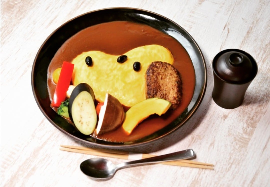 スヌーピーのハンバーグオムライス - Snoopy hamburger rice omelet #スヌーピー #ハンバーグ #オムライス #snoopy #HamburgSteak #RiceOmlet #food